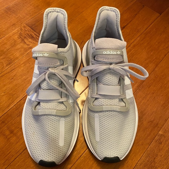 Grey Adidas shoes - Picture 2 of 2